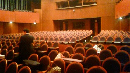 20101002-wakasa hall.jpg 20101002-wakasa hall.jpg